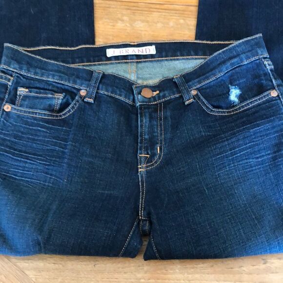 J Brand low rise Torn Dark Vintage Jeans distressed on front, whiskering 29 Nice - Picture 3 of 13
